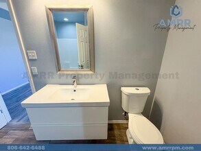 8530 11th St in Lubbock, TX - Building Photo - Building Photo