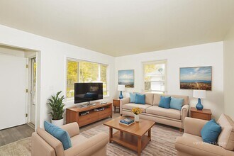 3959 Oregon Ave N-Unit -3957 Oregon Ave North in Minneapolis, MN - Building Photo - Building Photo