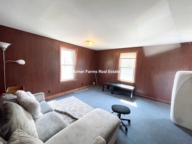 99 Buttonwood St, Unit 2