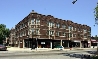 700-710 E 83rd St in Chicago, IL - Building Photo