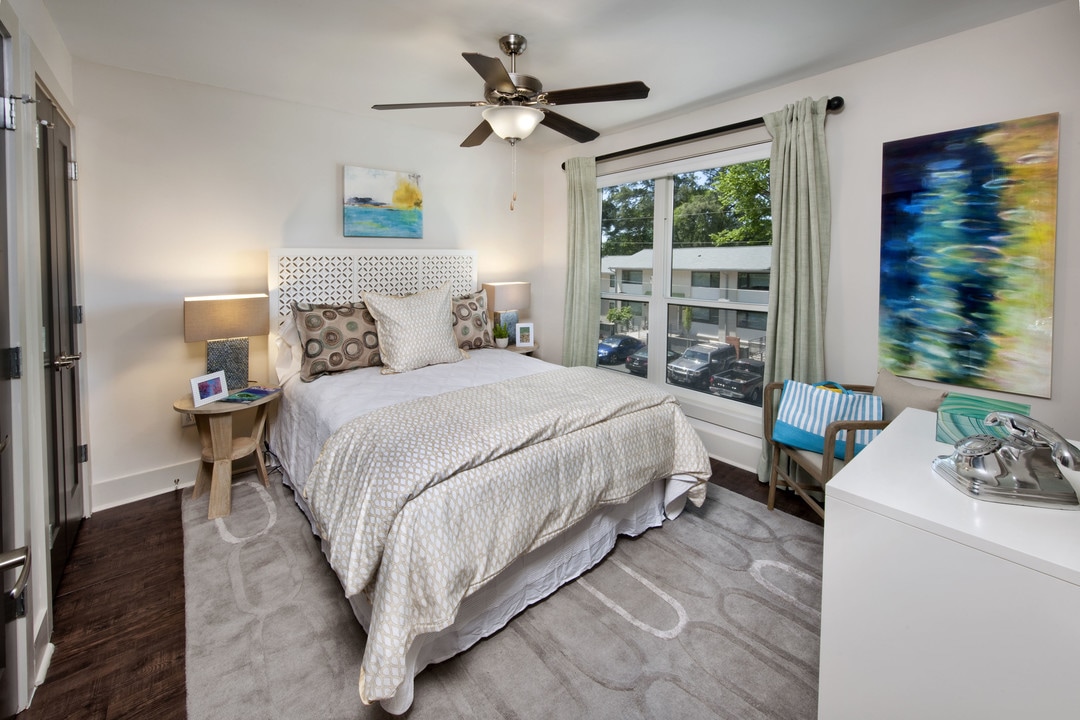 Ansley Forest in Atlanta, GA - Building Photo