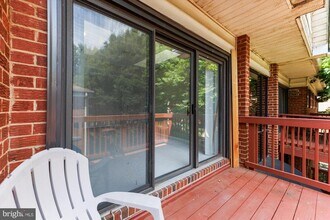 2702 Dartmouth Rd in Alexandria, VA - Building Photo - Building Photo