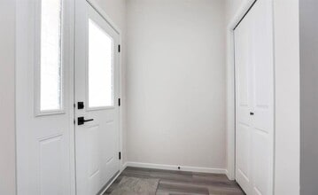 99 Bear Creek Bay in Winnipeg, MB - Building Photo - Building Photo