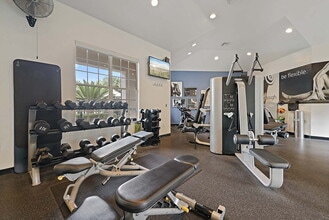 Cambridge Park in San Diego, CA - Foto de edificio - Building Photo