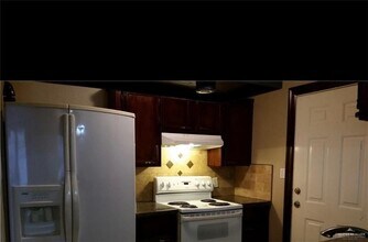 5 Zinnia Ave in McAllen, TX - Building Photo - Building Photo