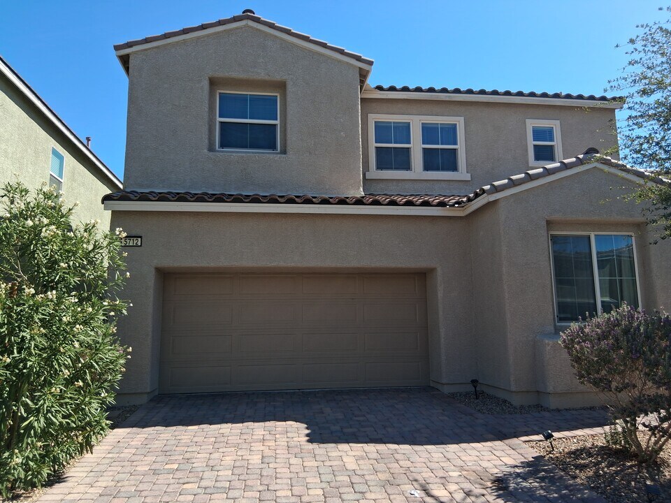 5712 Wishing Coin Ct in North Las Vegas, NV - Building Photo