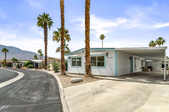 117 Aliso Dr in Palm Springs, CA - Building Photo - Building Photo
