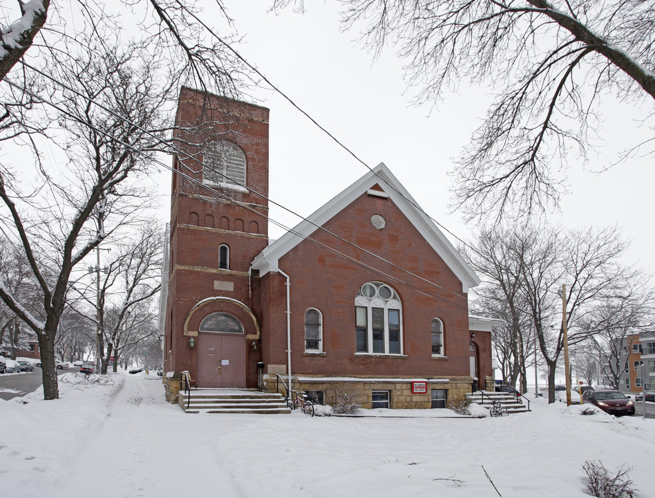 152 E Johnson St in Madison, WI - Foto de edificio