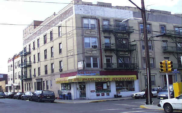 The Astor in West New York, NJ - Building Photo - Building Photo