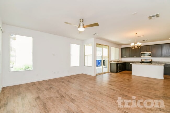 property at 4811 S Nageli