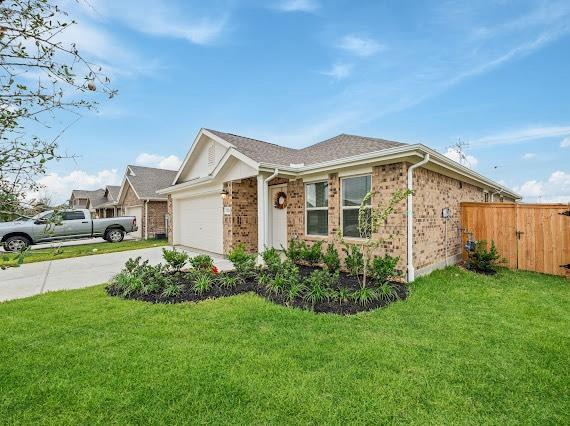2102 Hyde Acrs St in League City, TX - Building Photo - Building Photo