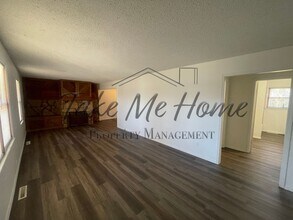 3215 S Franklin Ave in Springfield, MO - Building Photo - Building Photo