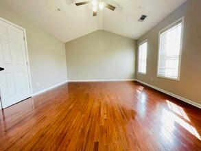 2615 Avery Park Cir in Doraville, GA - Foto de edificio - Building Photo