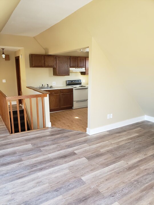 9 Lafayette Pl in Rochester, NY - Building Photo