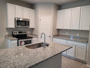 3618 Storm Moon in Converse, TX - Building Photo - Building Photo