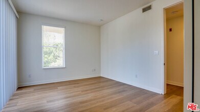 4100 Wilshire Blvd-Unit -207 in Los Angeles, CA - Building Photo - Building Photo