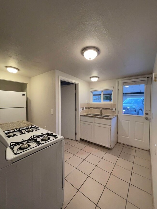 243 Meffan Ave in Nampa, ID - Building Photo - Building Photo