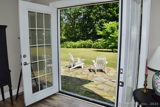 41 Hipp Rd in New Milford, CT - Building Photo - Building Photo
