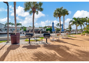 800 Jeffery St, Unit Spare Room in Boca Raton, FL - Foto de edificio - Building Photo