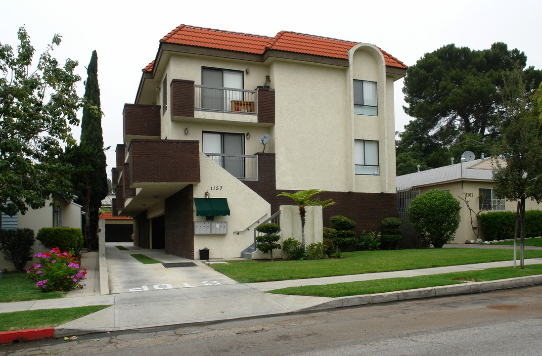 1157 Rosedale Ave in Glendale, CA - Building Photo