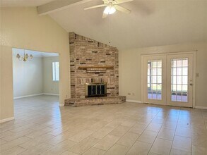 12102 Hastings Green Dr in Houston, TX - Building Photo - Building Photo