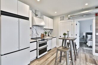 1612 Cambridge St in Philadelphia, PA - Building Photo - Building Photo