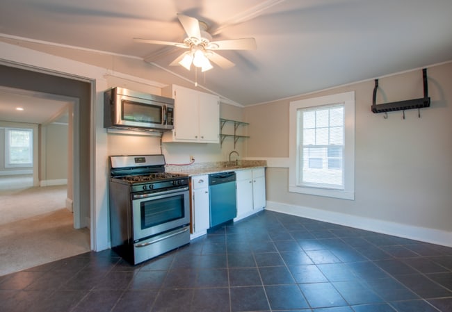 615 Linwood Ave NE in Atlanta, GA - Building Photo - Building Photo