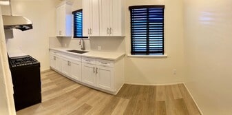 2427 W Valley Blvd in Alhambra, CA - Building Photo