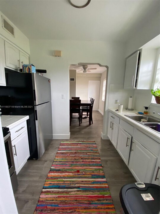 12100 NE 5th Ave in North Miami, FL - Building Photo