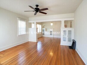 1390 Bennett Ave in Long Beach, CA - Building Photo - Building Photo