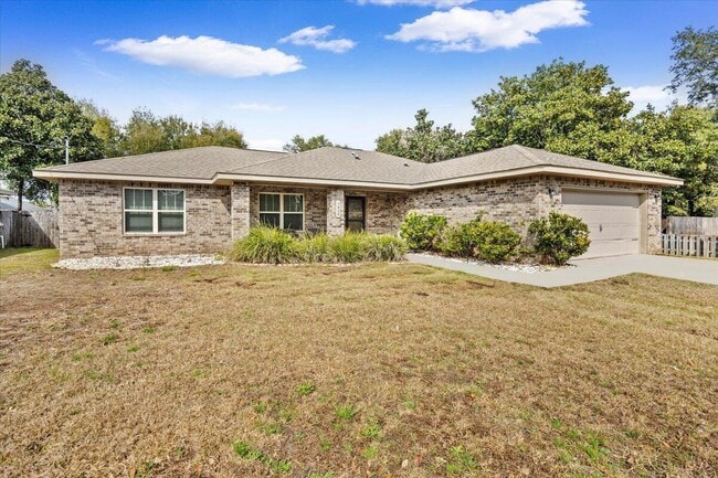 5424 Maverick Ln in Gulf Breeze, FL - Building Photo - Building Photo