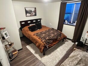 706 W 28th St, Unit 706 in Cedar Falls, IA - Building Photo - Building Photo