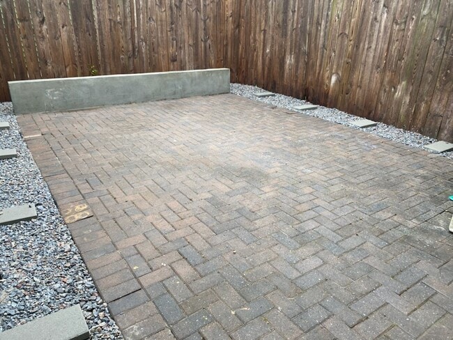 22 Cedar St in Charleston, SC - Building Photo - Building Photo