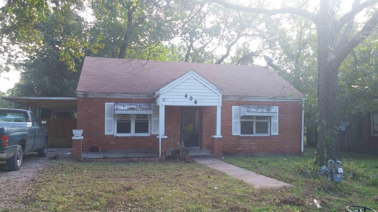 406 S Catherine Ave in Pauls Valley, OK - Building Photo