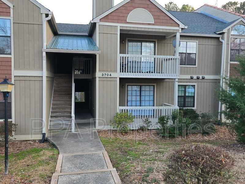 3704 Chimney Ridge Pl in Durham, NC - Building Photo