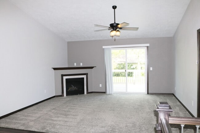 3604 S Outfield Cir in Sioux Falls, SD - Building Photo - Building Photo