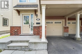 404 Rosingdale St in Ottawa, ON - Building Photo - Building Photo