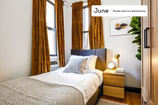Room in Shared 3 bed/1 bath home in New York, NY - Building Photo