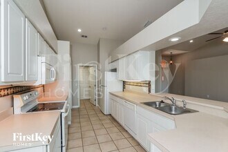2530 Pine Valley Dr in Lakeland, FL - Building Photo - Building Photo