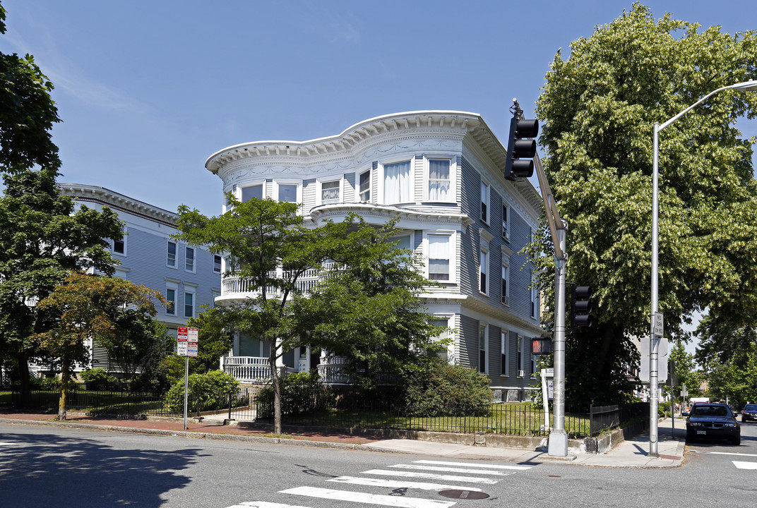 129 Magazine St in Cambridge, MA - Building Photo