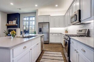 5073 Gaston Ave in Dallas, TX - Building Photo