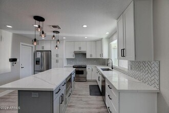 917 N 87th Pl in Scottsdale, AZ - Building Photo - Building Photo