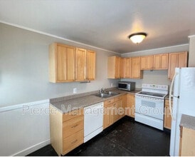 65 Canton St in Manchester, NH - Building Photo - Building Photo