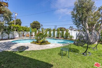 509 Wynola St in Los Angeles, CA - Building Photo - Building Photo