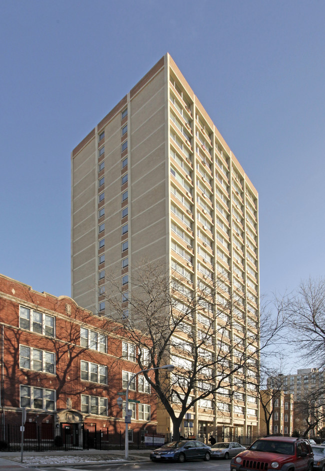 Sunnyside Apartments in Chicago, IL - Foto de edificio - Building Photo