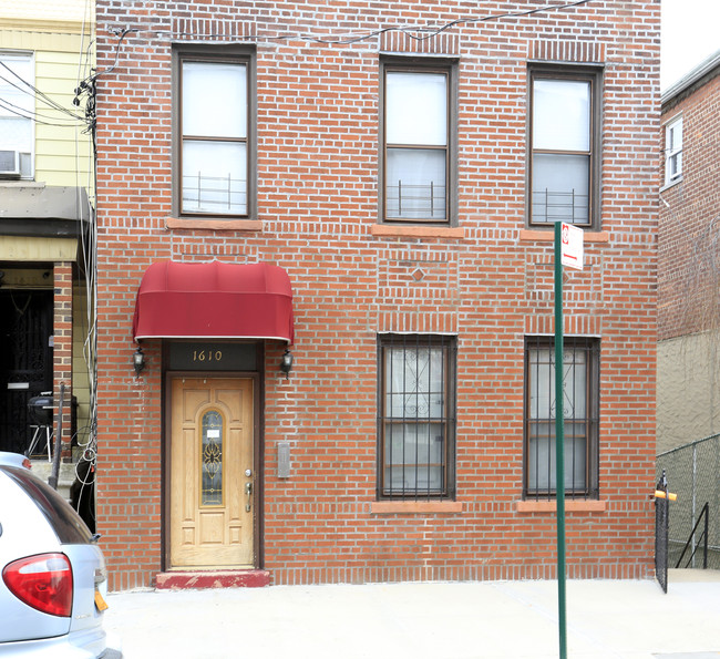 1610 Taylor Ave in Bronx, NY - Building Photo - Building Photo