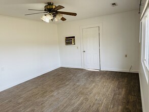 5780 Fry Gap Rd in Guntersville, AL - Building Photo - Building Photo