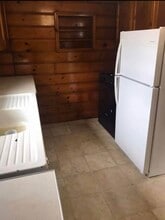 108 S 2nd Ave in Paden City, WV - Building Photo - Building Photo