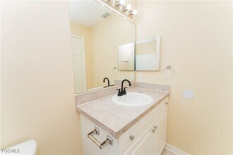 867 Bedford Dr in Lehigh Acres, FL - Building Photo - Building Photo