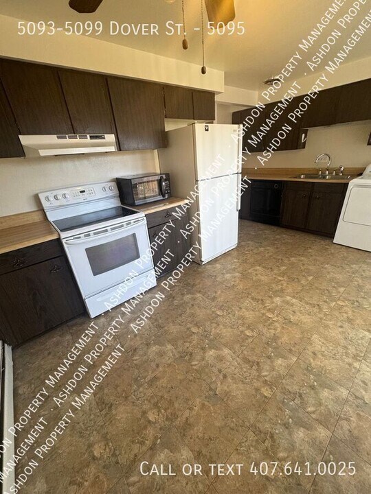 5093 Dover St-Unit -5095 in Arvada, CO - Building Photo